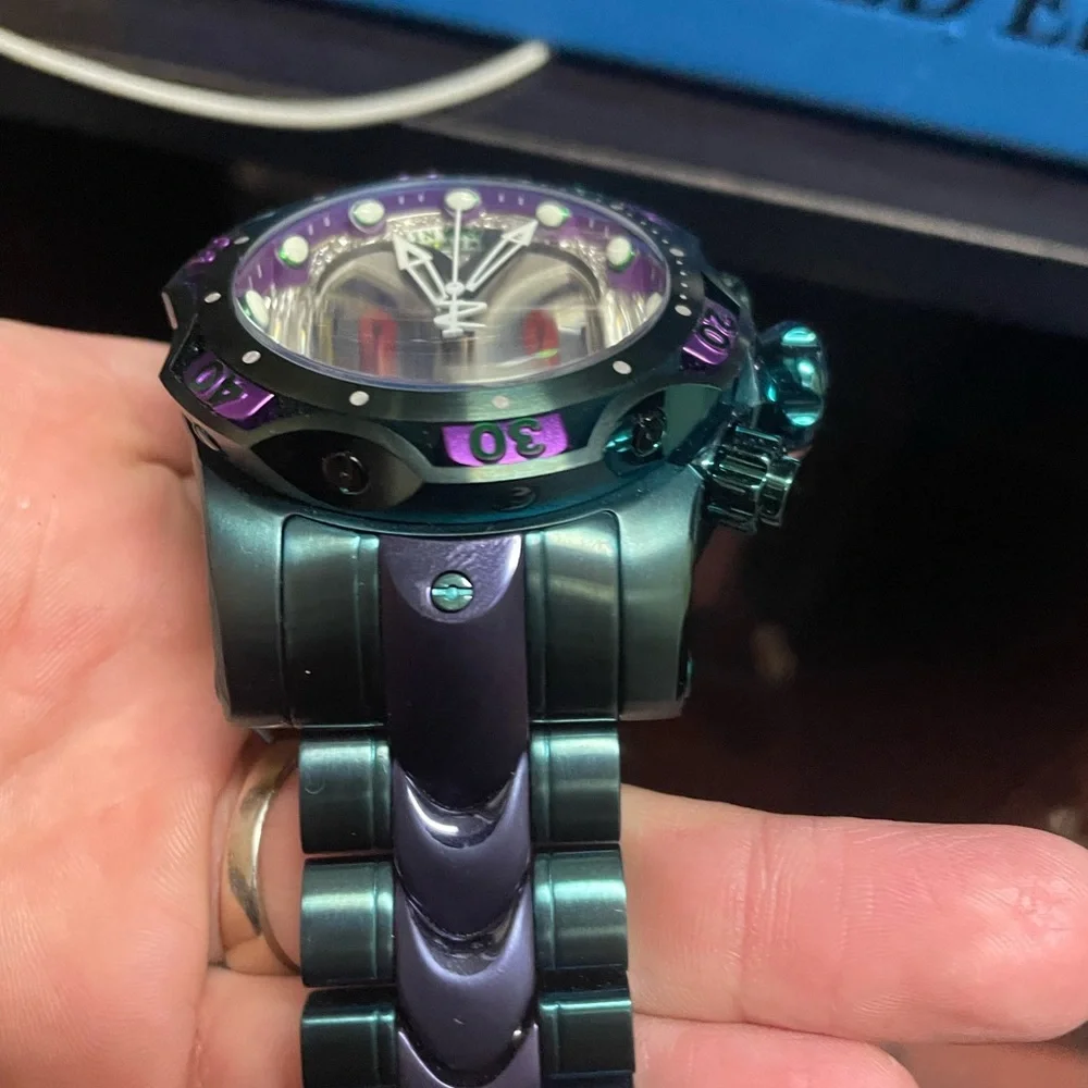Invicta - Picture 6 of 6
